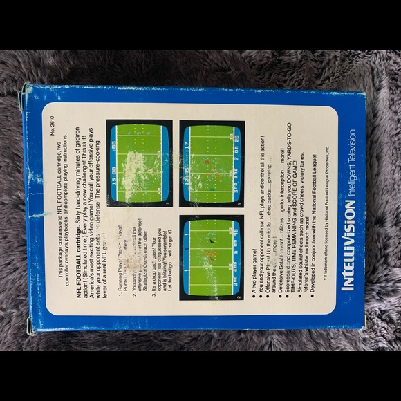 NFL Football Mattel Intellivision - Complete w/ Game, Box & Manual 1979 - Picture 3 of 3